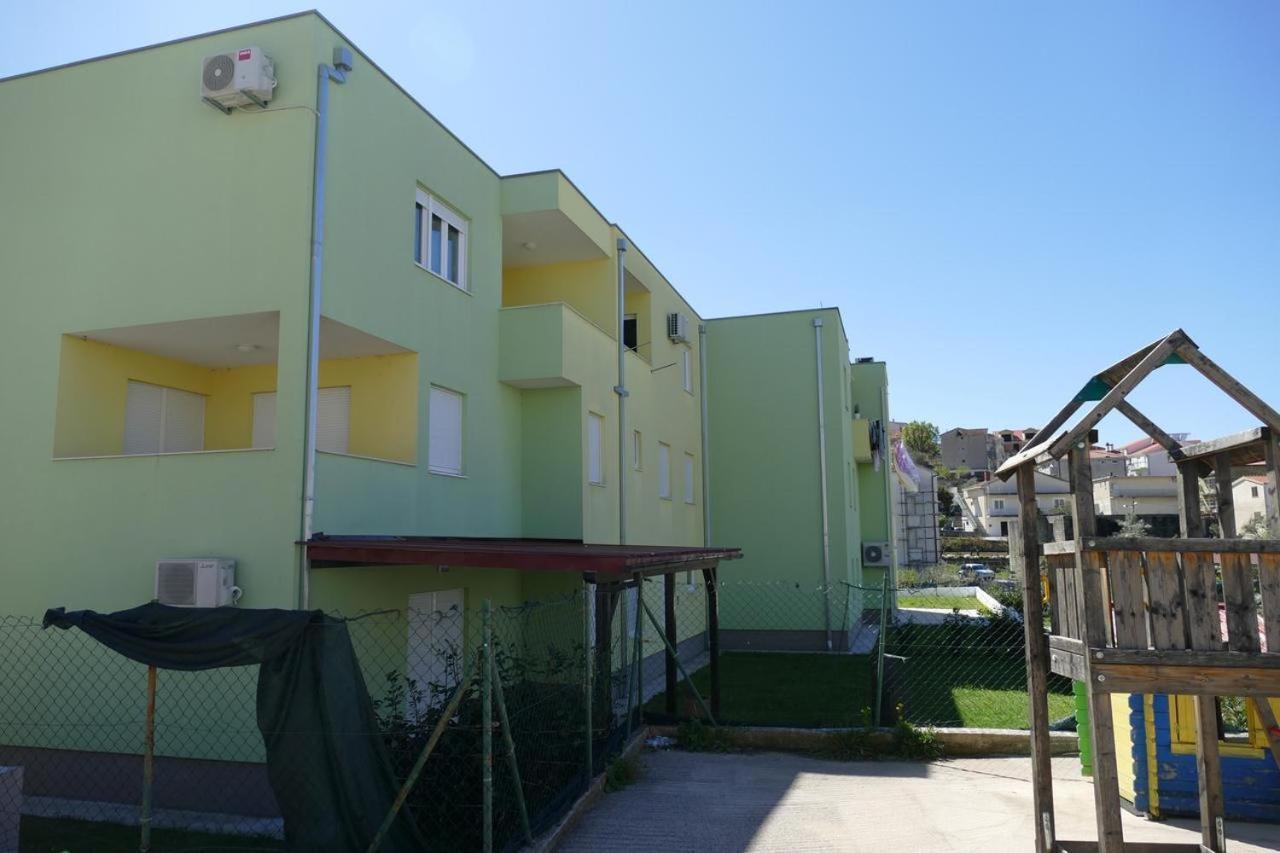 Heidi Appartement Podstrana Buitenkant foto