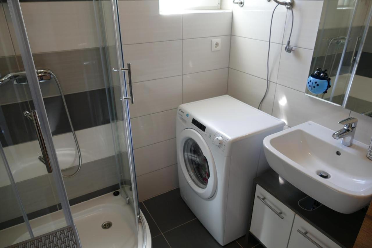 Heidi Appartement Podstrana Buitenkant foto